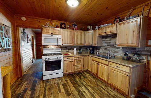 Powderhorn Cottage | Indian Creek Lodge - Powderhorn