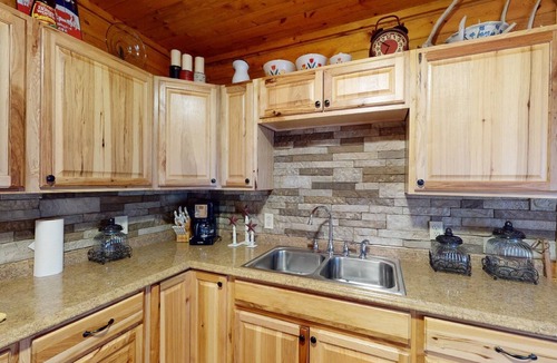Powderhorn Cottage | Indian Creek Lodge - Powderhorn
