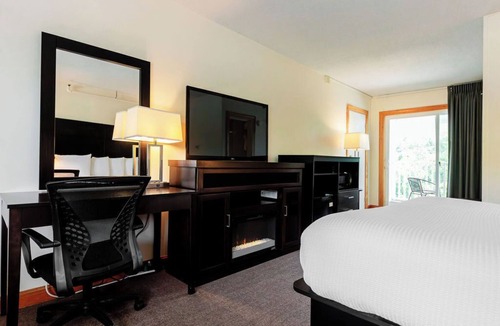 Lincoln Hotel | Indian Head Resort