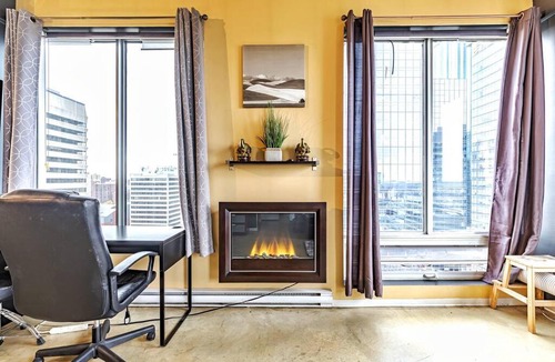 Downtown Edmonton Apartment | Industrial-Style Cityscape 1 Bedroom Loft
