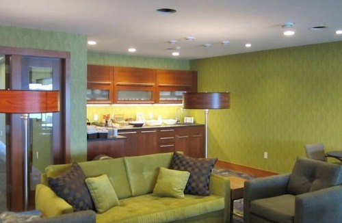 Prince Rupert Hotel | Inn On The Harbour