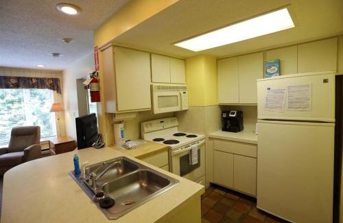 Waterville Valley House | Inns of Waterville Valley 205 One Bedroom Unit at Inns of Waterville Valley