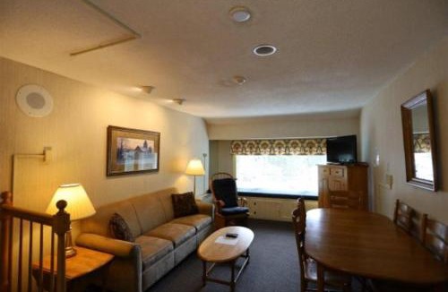 Waterville Valley House | Inns of Waterville Valley 309 Two Bedroom Townhouse Unit, Inns of WV