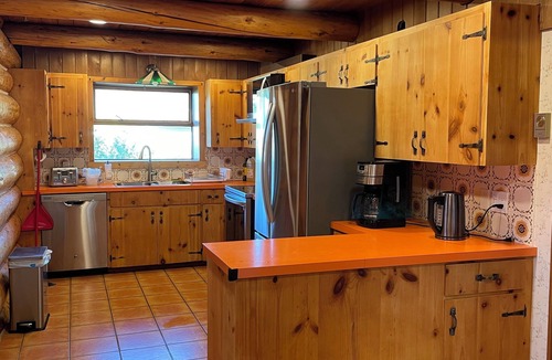 Cobble Hill Cabin | Island Log Cabin with Ocean View & Organic Garden