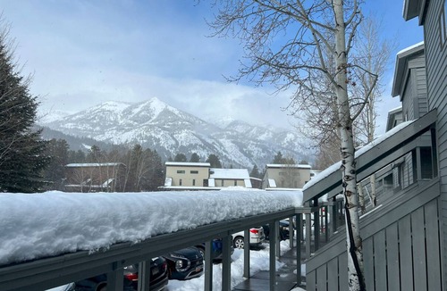 Moose Wilson Road Resort | Jackson Hole Ski Resort