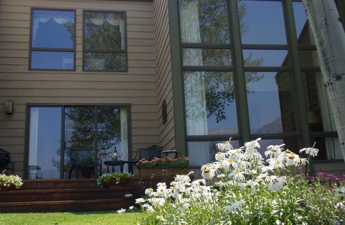Moose Wilson Road House | Jackson Hole Town House with Mountain Views