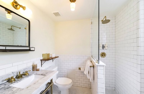 East Little Havana Hotel | Jefferson Hotel