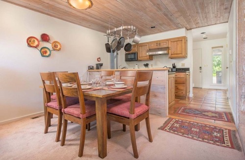 Teton Pines Condo | JHRL - Aspens Primrose 1712 a cozy condo located in The Aspens