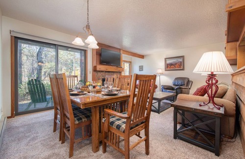Moose Wilson Road Condo | JHRL - Buckwheat 1814 - First floor Aspens condo, walk to market and bus stop