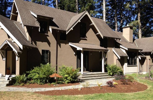 Juan de Fuca Electoral Area House | Juan de Fuca Beach House