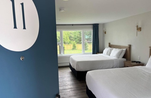 Greenville Junction Hotel | Juniper Motel-Double Queen*RM11*Pet Friendly*Lake Access*ATV Access