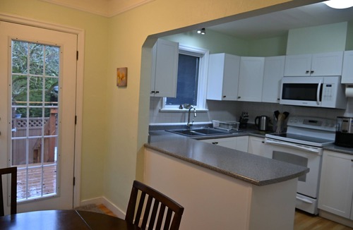 View Royal House | Just Like Home - Everything you need to feel at home and your pets are welcome!