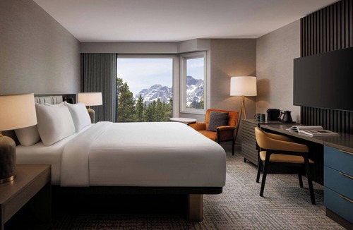 Kananaskis Hotel | Kananaskis Mountain Lodge, Autograph Collection