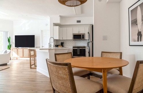 Wellington Apartment | Kasa | Comfy 1BD + Gym Access | Wellington