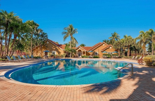 Delray Beach Apartment | Kasa | Comfy 2 BD + Self Check-In | Delray Beach