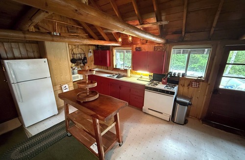 Millinocket Cabin | Katahdin Lakefront Camp close to Baxter State Park