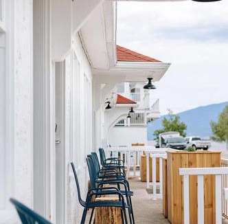 Okanagan-Similkameen Hotel | Kettle Valley Beach Resort