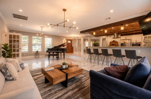 Dania Beach House | Key to luxury Basketbal CT Sauna Pool Dania Beach