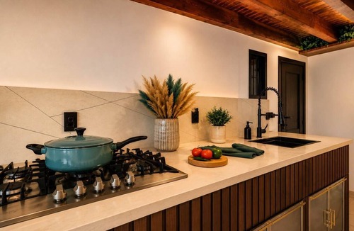 Hollywood Hills House | [Kids Favourite] World Cup Luxury Hub | 5BR Htd Pool & 2 Game Rooms
