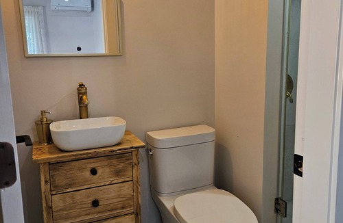 Grand Forks Other | Kootenay Farmhouse Suite