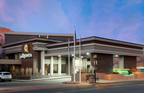 Glenwood Springs Hotel | La Quinta Inn & Suites by Wyndham Glenwood Springs