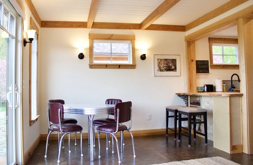 Blue Hill House | Ladyslipper – Cozy Cottage with Loft in Blue Hill town center