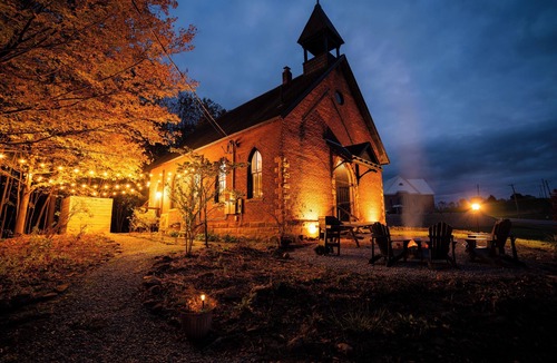 Mohican Township Cabin | Lake Fork Schoolhouse Mohican and Amish Country Romantic Getaway