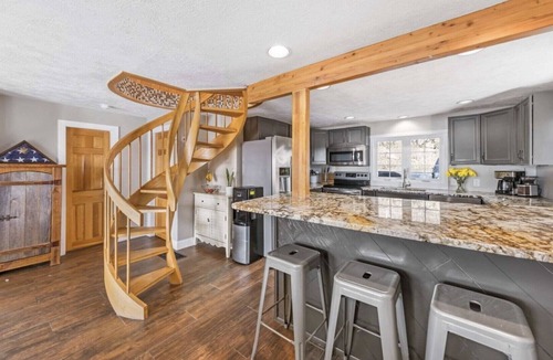 Gilford House | Lake Front Private Home - Winnipesaukee - Gilford NH