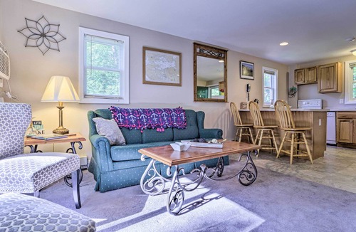 Gilford Apartment | Lake Getaway: Walk Across Street to Private Beach!