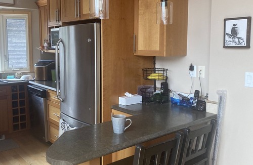 Barriere House | Lake house with lake views! I hour 15 minutes north of Kamloops