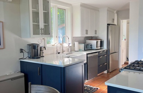 Bremen House | Lake Living Done Right! 3-bedroom year around house!