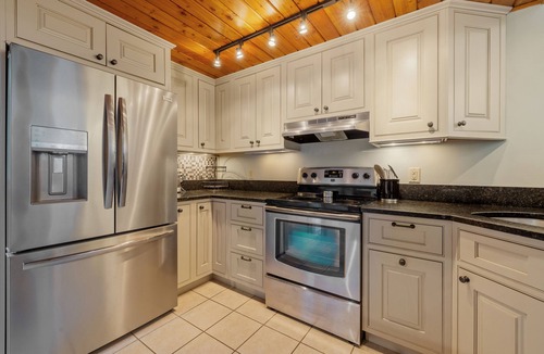 Gilford Condo | Lake Winnipesaukee 3 bedroom Townhouse at Samoset Association