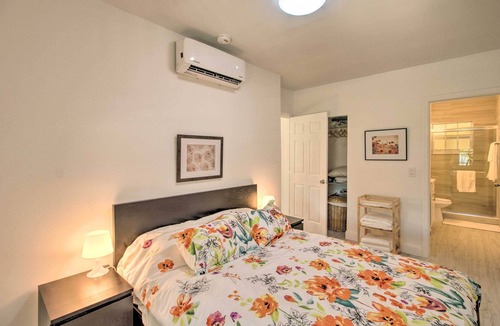 South Palm Park Neighborhood Association Apartment | Lake Worth Apt w/Ocean View ~1 Mile to Beach!