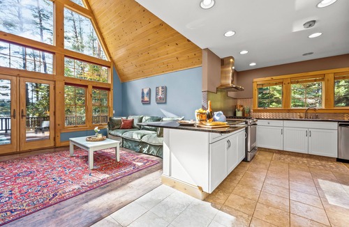 Owls Head House | Lakefront Adirondack Cabin w Private Dock, Kayaks & Stunning Views