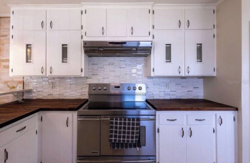 Cypress Gardens House | Lakefront home with heated pool minutes from Legoland