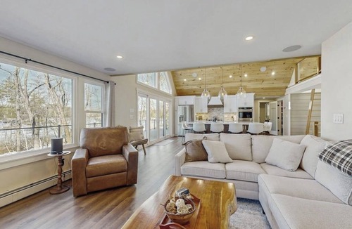 Gray House | Lakefront house with private beach, firepit, dock, 4 kayaks, grill & hot tub