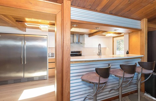 Shawnigan Lake House | Lakefront Log Cabin with a Modern Flare