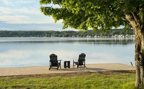 Saratoga Springs House | Lakefront Luxury at Stony Pointe