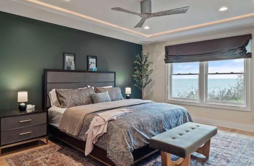 Avon Lake House | Lakefront Luxury - Kayaks - 4 Bedrooms - 3 Full Baths - Sleeps 8