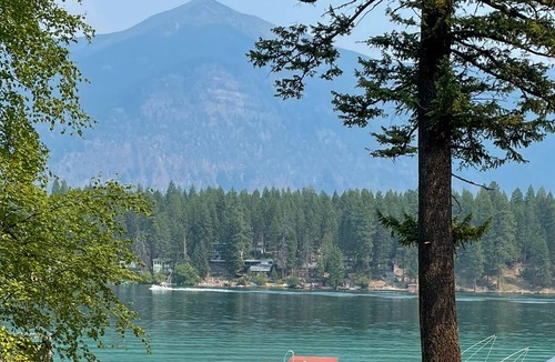 Koocanusa Ranch Cabin | Lakefront with Swim Platform | Hot Tub | Pool Table | Dog Friendly