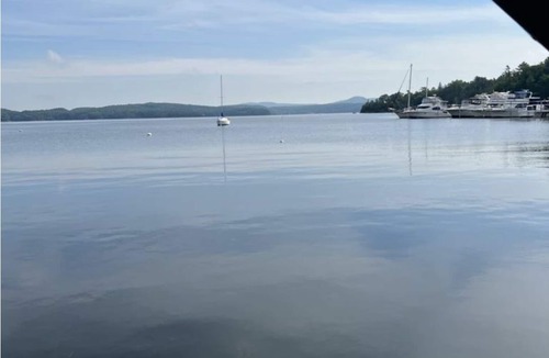 Malletts Bay House | Lakehouse Family Getaway.
