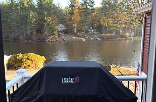 Laconia House | Lakeside Bliss at Pickerel Cove