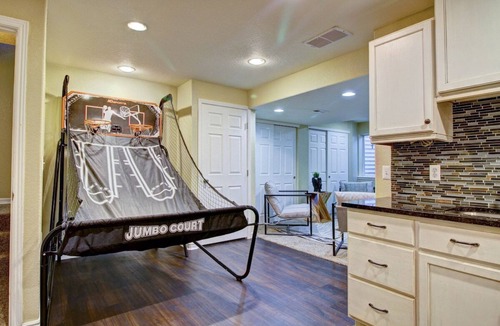 Belle Creek House | Lakeview | Gameroom | Pool Table