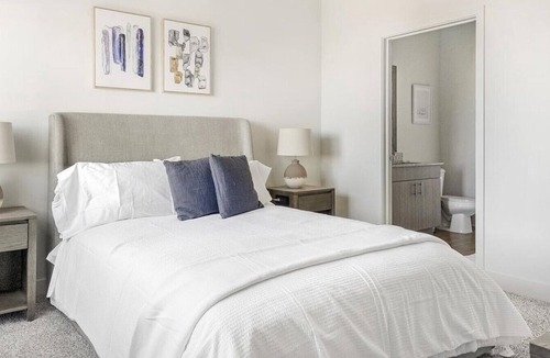 Albuquerque Apartment | Landing at Olympus Highlands North - 2 Bedrooms in Sycamore
