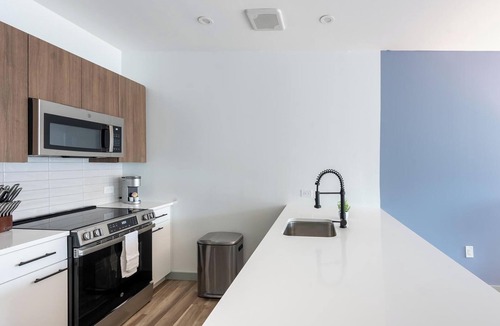 Haverhill Apartment | Landing | Beautiful 1BD, Pool, Gym