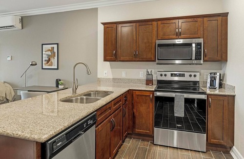 Loveland Apartment | Landing | Beautiful 1BD, Gym, Pool