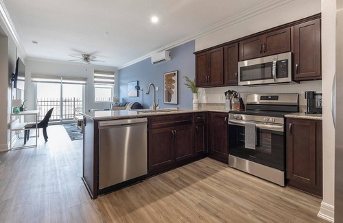 Johnstown Apartment | Landing | Beautiful 2BD, Yoga Studio, Gym