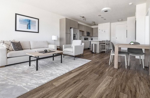 Indian Creek Apartment | Landing | Chic 1BD, Gym, Yoga Studio