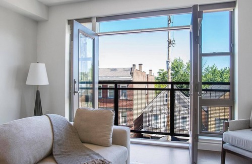 Little Italy Apartment | Landing | Incredible 2BD, Gym