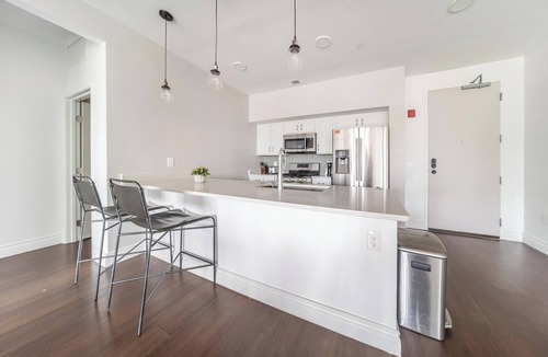 Little Italy Apartment | Landing | Incredible 2BD, Gym